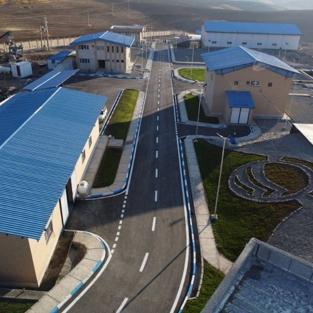 مدیرعامل شرکت آبفا کردستان خبر داد: اجرای همزمان ۱۱ طرح‌ شهری و روستایی برای ارتقای خدمات آب و فاضلاب دیواندره کردستان